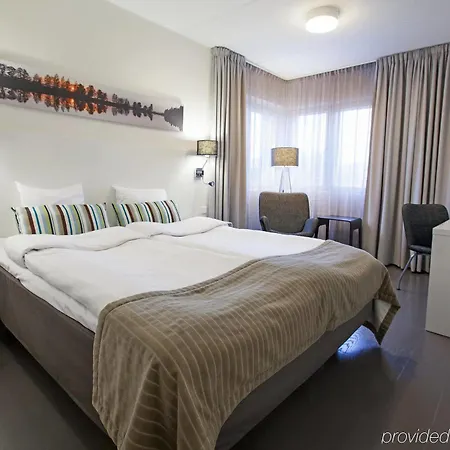 Scandic 4*